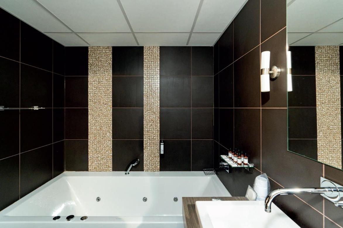 Fac & Spera -Hotel & Spa Tain-lʼHermitage Zewnętrze zdjęcie
